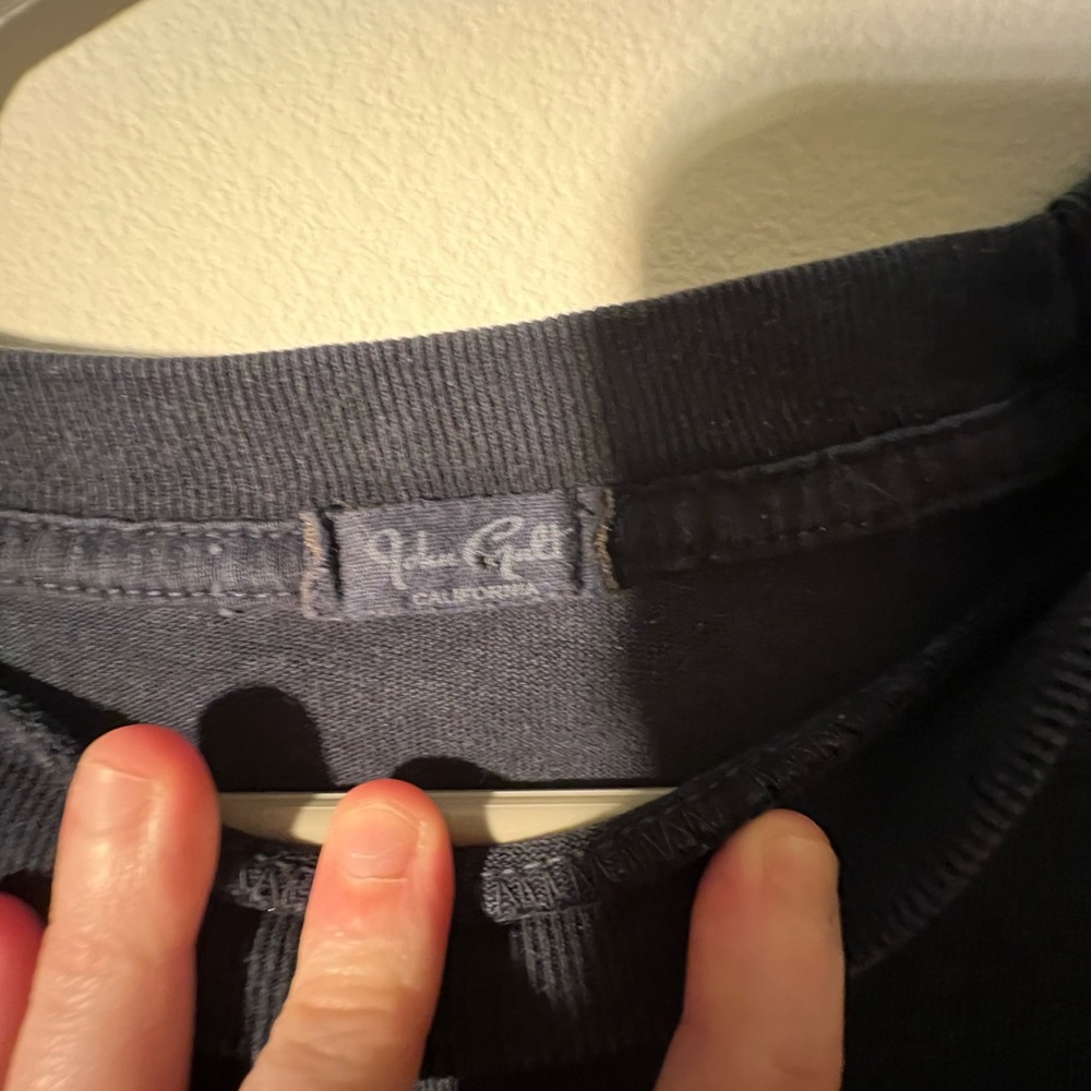 Brandy Melville Navy Sweatshirt - Picture 4 of 4